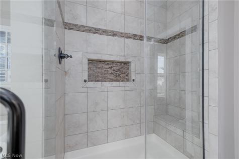 6188 Cartage Avenue NW Canal Fulton OH 44614