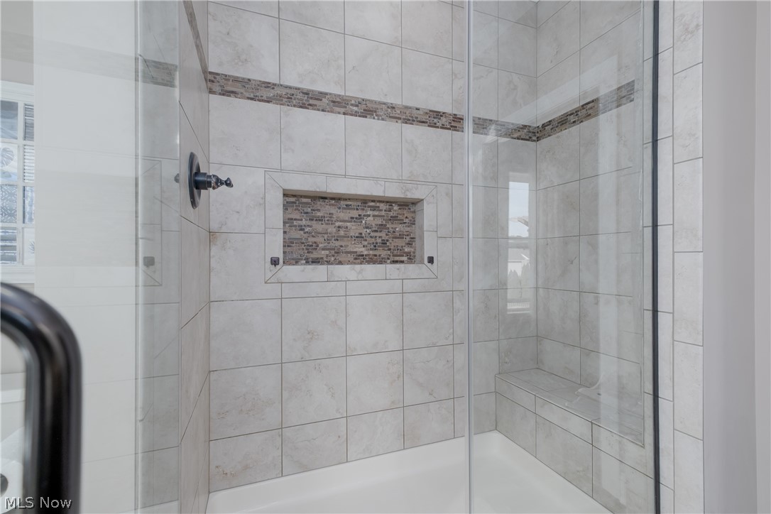 6188 Cartage Avenue NW Canal Fulton OH 44614