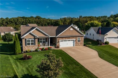 6188 Cartage Avenue NW Canal Fulton OH 44614