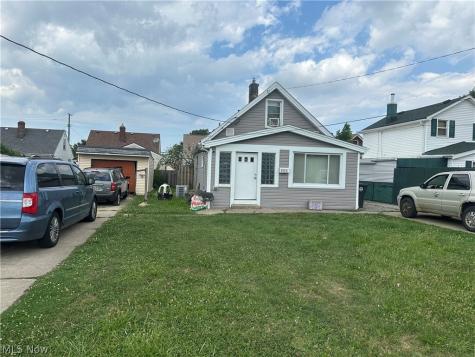 6306 Flowerdale Avenue Cleveland OH 44144