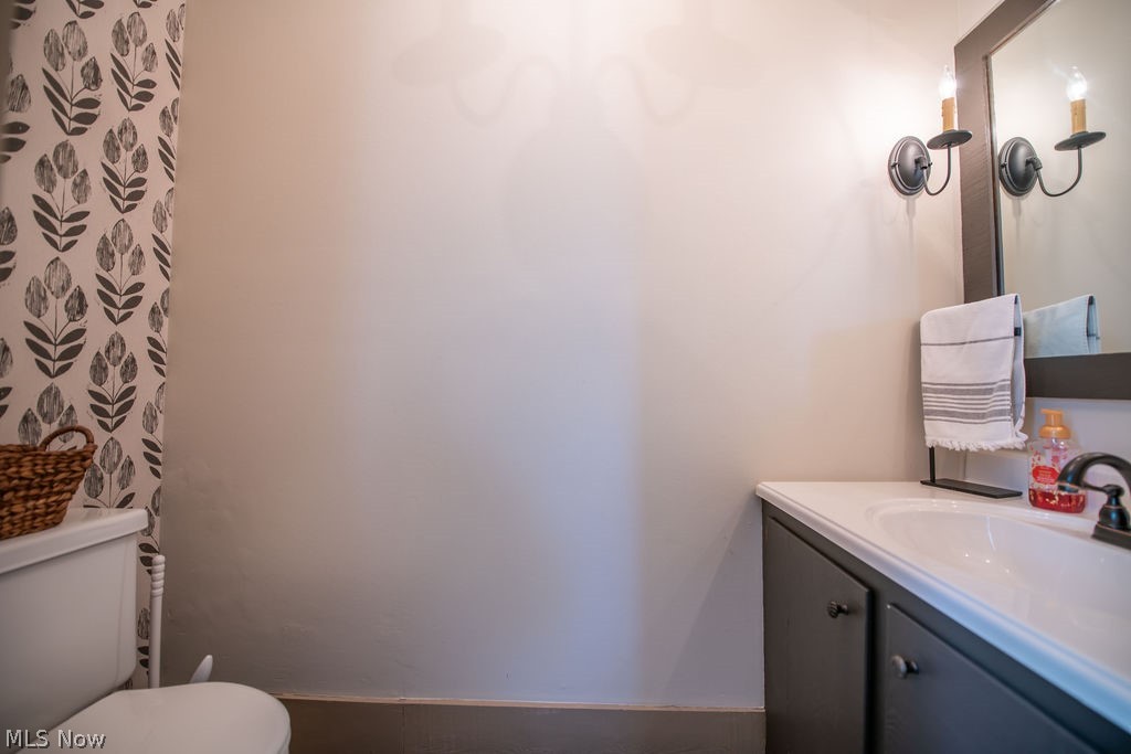 204 E 4th Street Zoar OH 44622