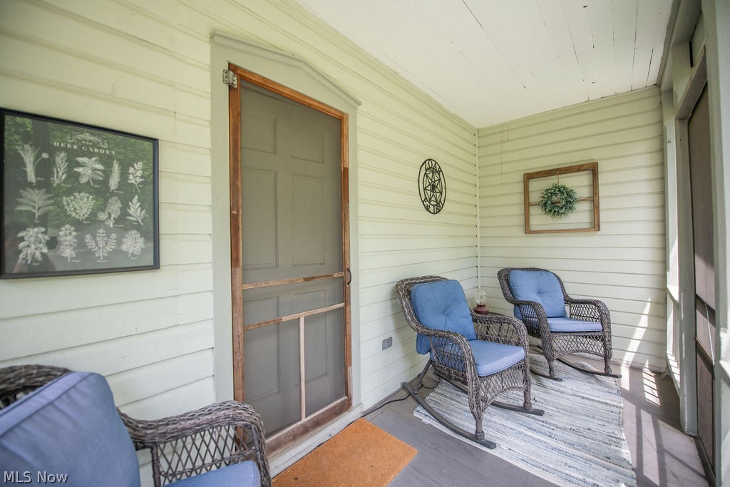 204 E 4th Street Zoar OH 44622