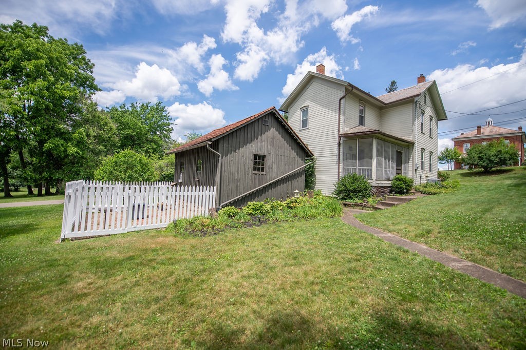 204 E 4th Street Zoar OH 44622