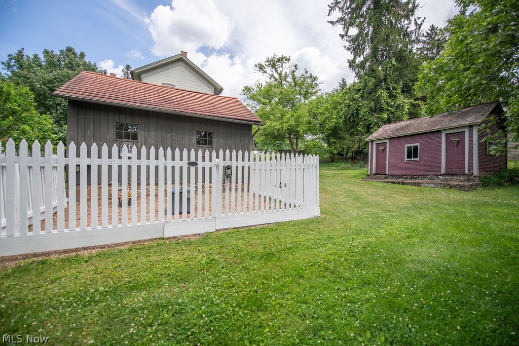 204 E 4th Street Zoar OH 44622