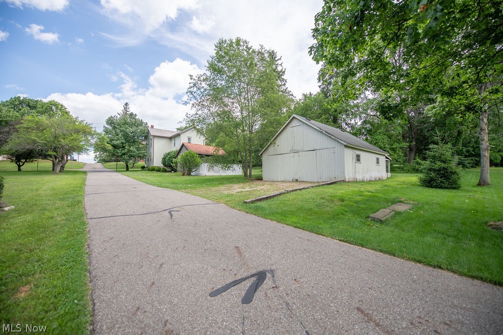 204 E 4th Street Zoar OH 44622