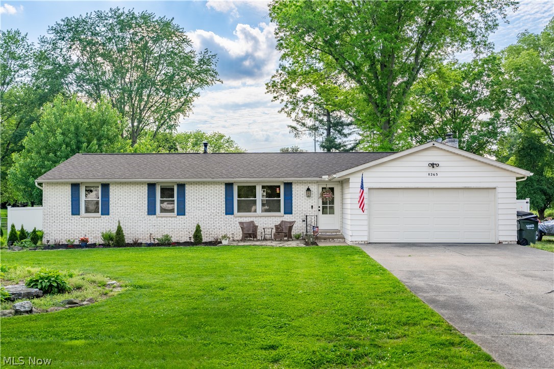8263 Winterwood Avenue NW North Canton OH 44720