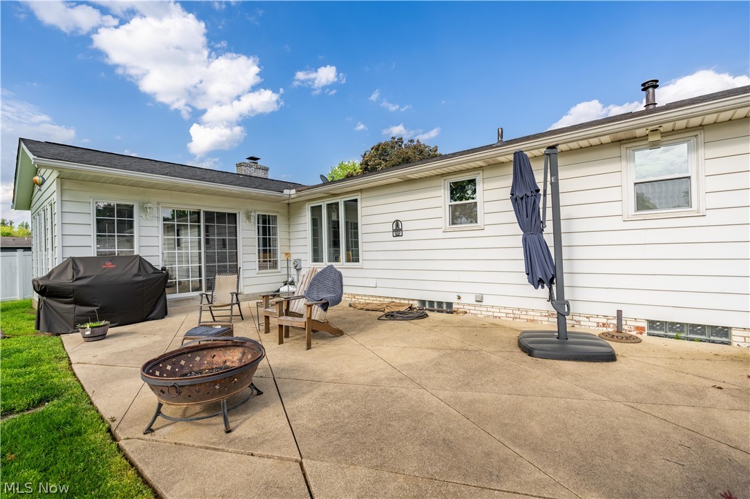 8263 Winterwood Avenue NW North Canton OH 44720