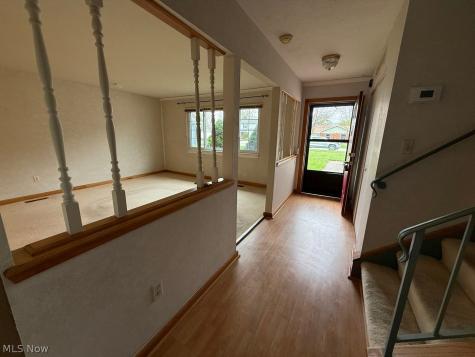 138 Valley Forge Circle Elyria OH 44035