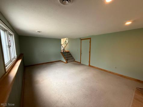 138 Valley Forge Circle Elyria OH 44035