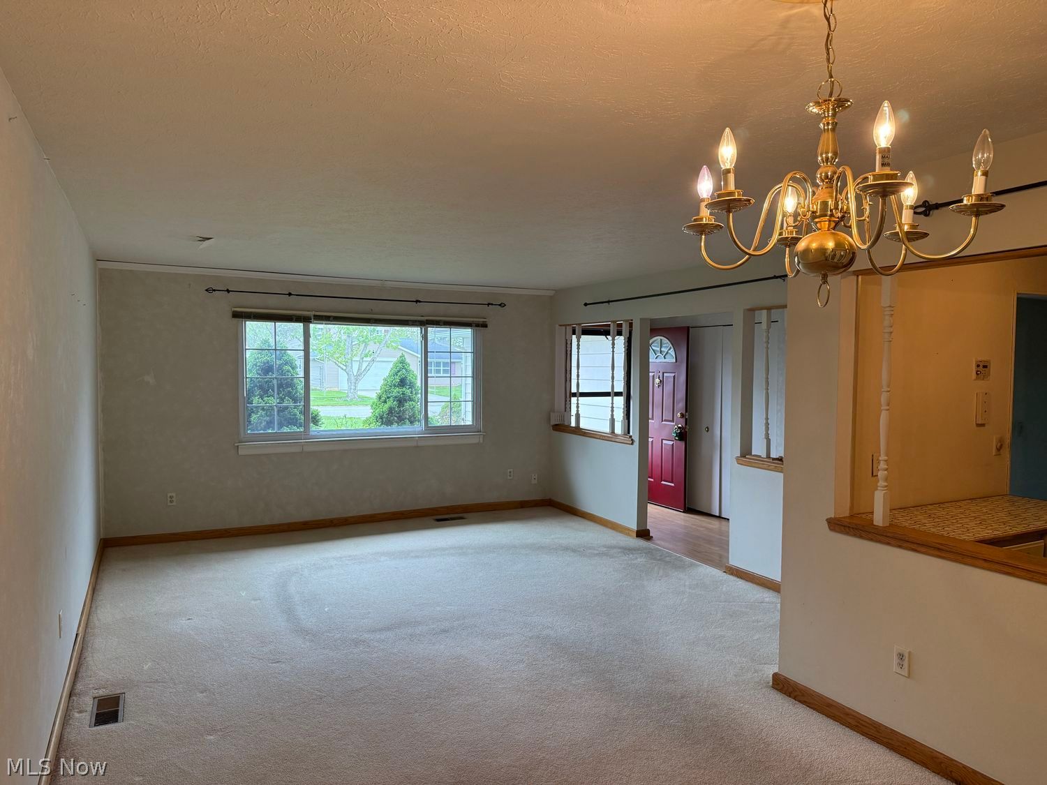 138 Valley Forge Circle Elyria OH 44035