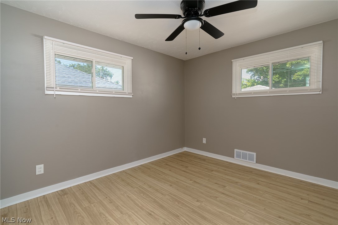 6150 Vernondale Drive Parma Heights OH 44130