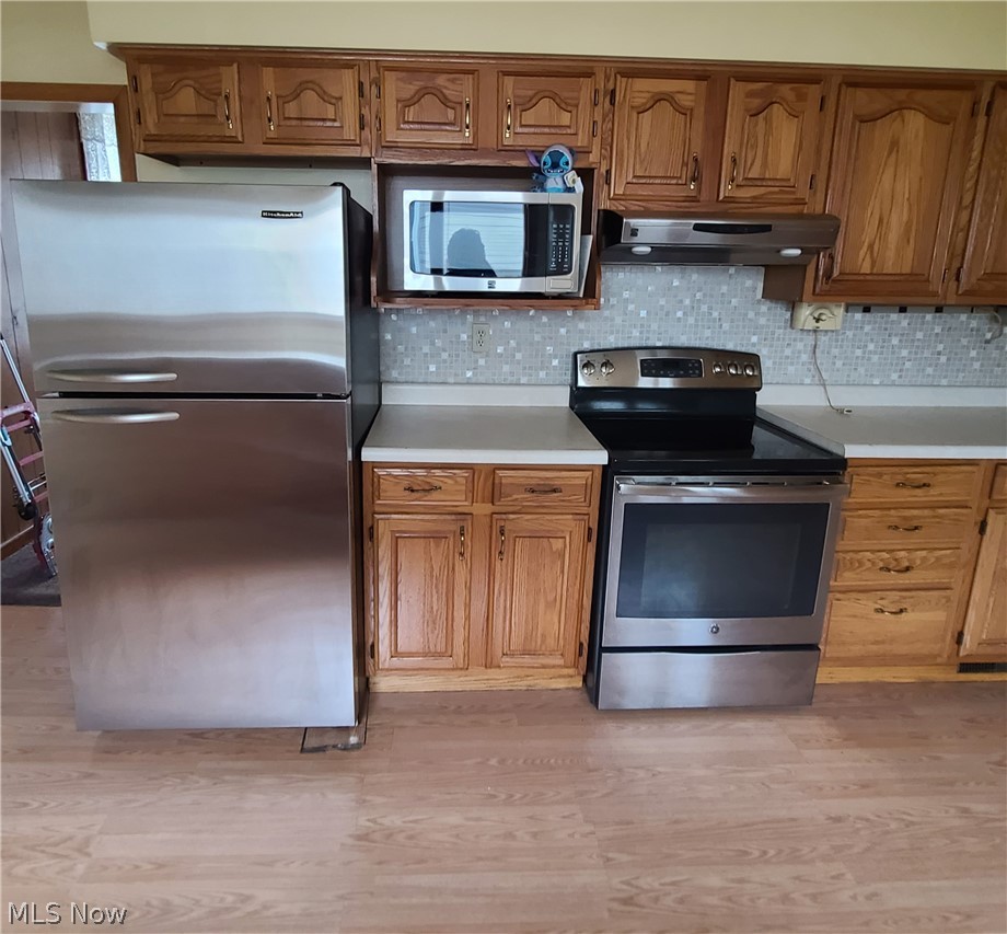 109 Sycamore Street Adena OH 43901