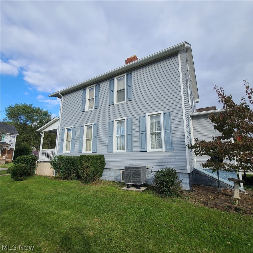 109 Sycamore Street Adena OH 43901