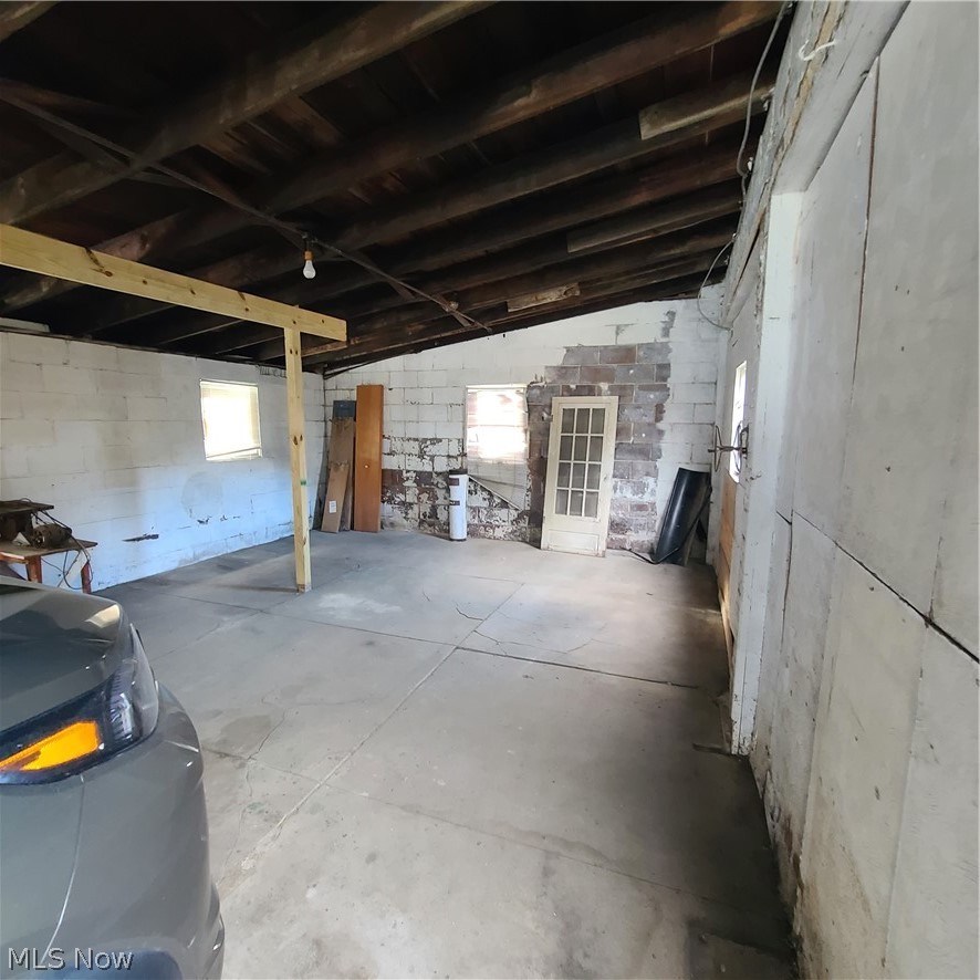 109 Sycamore Street Adena OH 43901