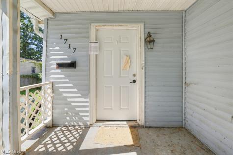 1717 Root Avenue NE Canton OH 44705