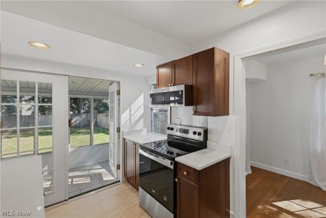 2505 15th Street Cuyahoga Falls OH 44223