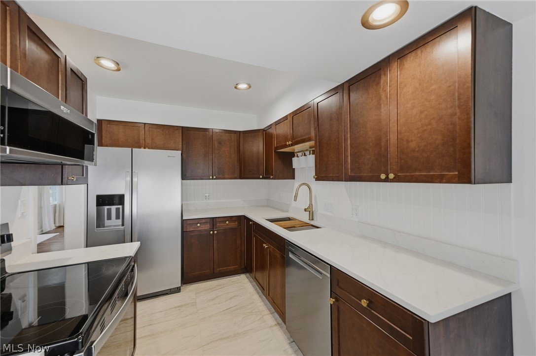 2505 15th Street Cuyahoga Falls OH 44223