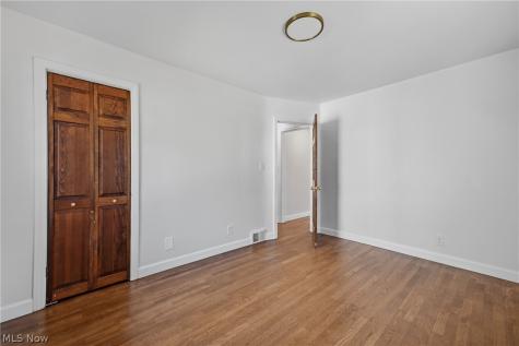 2505 15th Street Cuyahoga Falls OH 44223