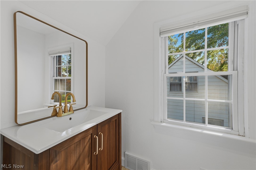2505 15th Street Cuyahoga Falls OH 44223