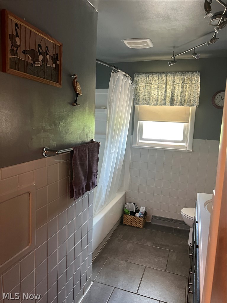 205 High Street Dover OH 44622