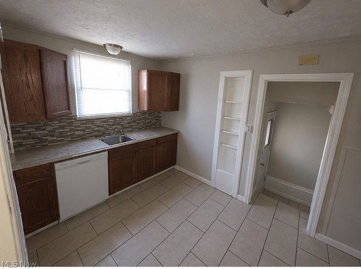 367 E 211th Street Euclid OH 44123