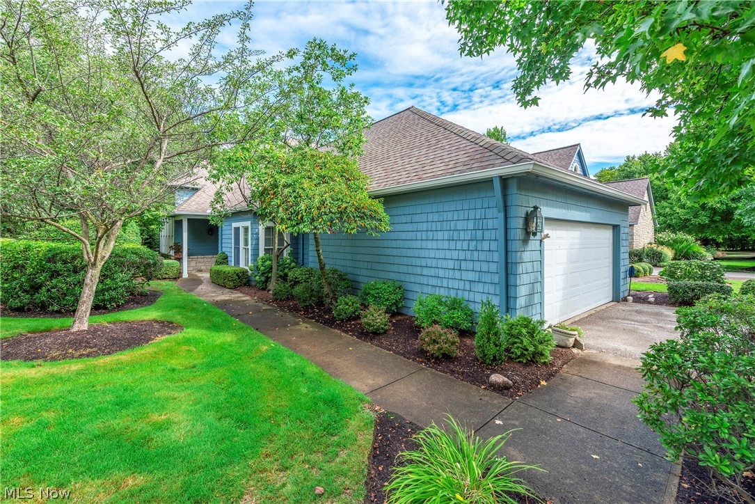 26 Haskell Drive Bratenahl OH 44108