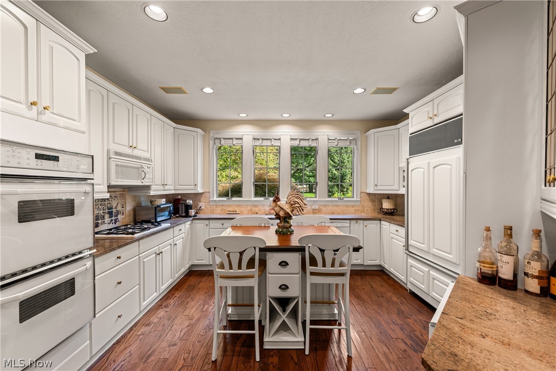 26 Haskell Drive Bratenahl OH 44108