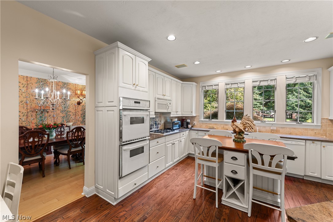 26 Haskell Drive Bratenahl OH 44108