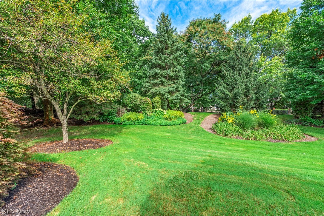 26 Haskell Drive Bratenahl OH 44108