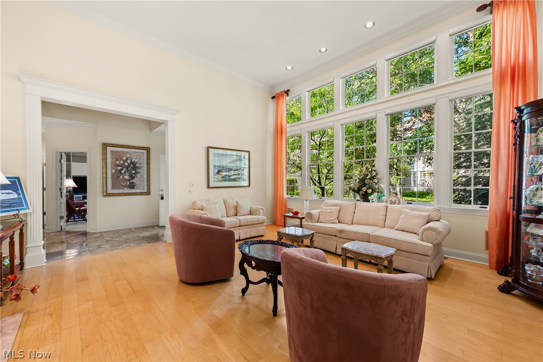 26 Haskell Drive Bratenahl OH 44108