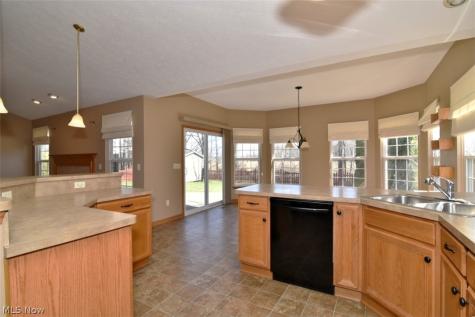 8337 Burlington Drive North Ridgeville OH 44039