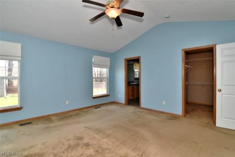 8337 Burlington Drive North Ridgeville OH 44039
