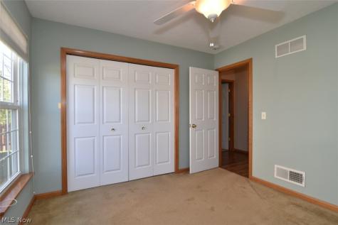 8337 Burlington Drive North Ridgeville OH 44039