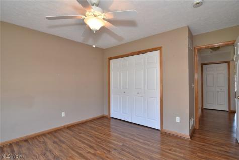 8337 Burlington Drive North Ridgeville OH 44039