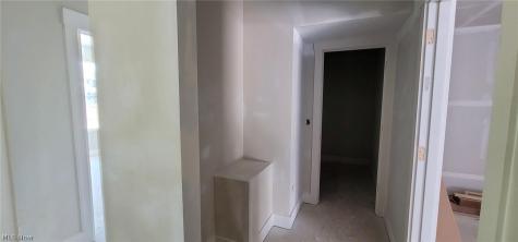 28 Boulder Boulevard Peninsula OH 44264