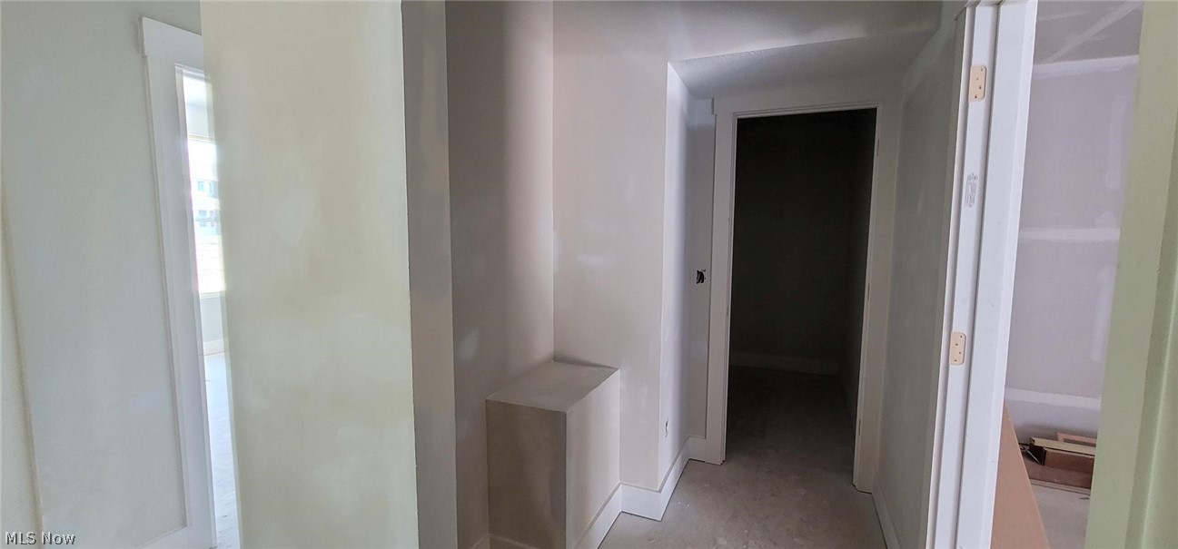 28 Boulder Boulevard Peninsula OH 44264