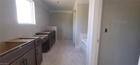 28 Boulder Boulevard Peninsula OH 44264