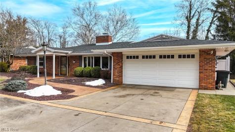 922 Glendale Road Marietta OH 45750