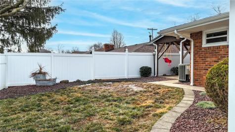 922 Glendale Road Marietta OH 45750
