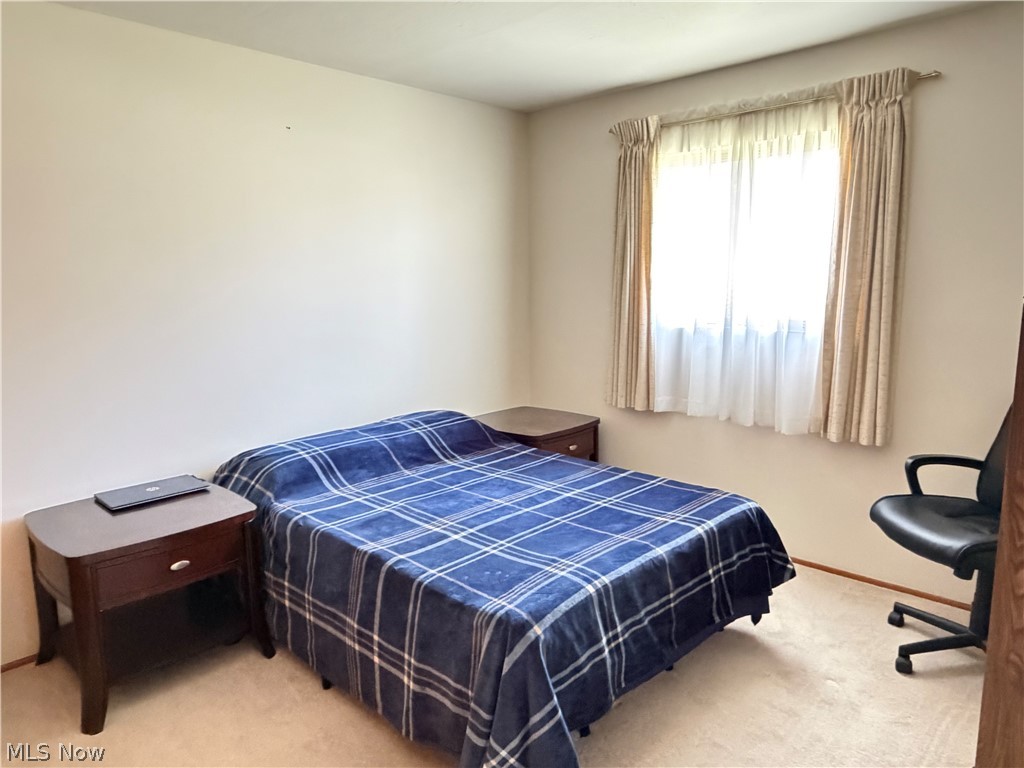 635 Sherwood Drive Aurora OH 44202