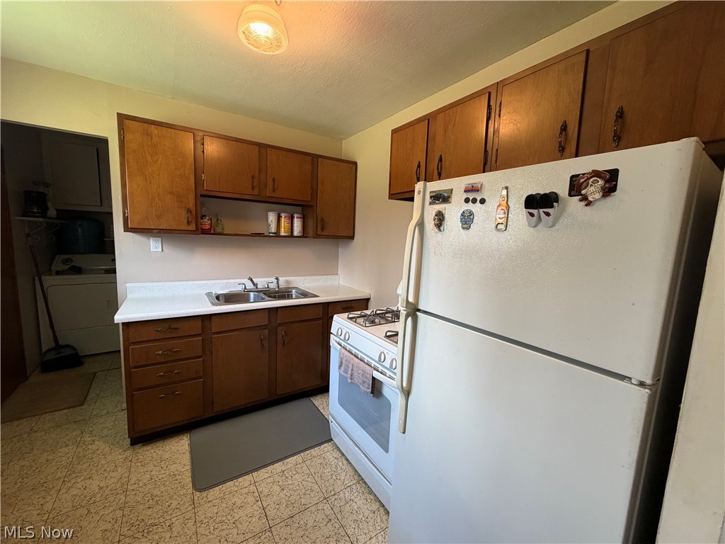635 Sherwood Drive Aurora OH 44202