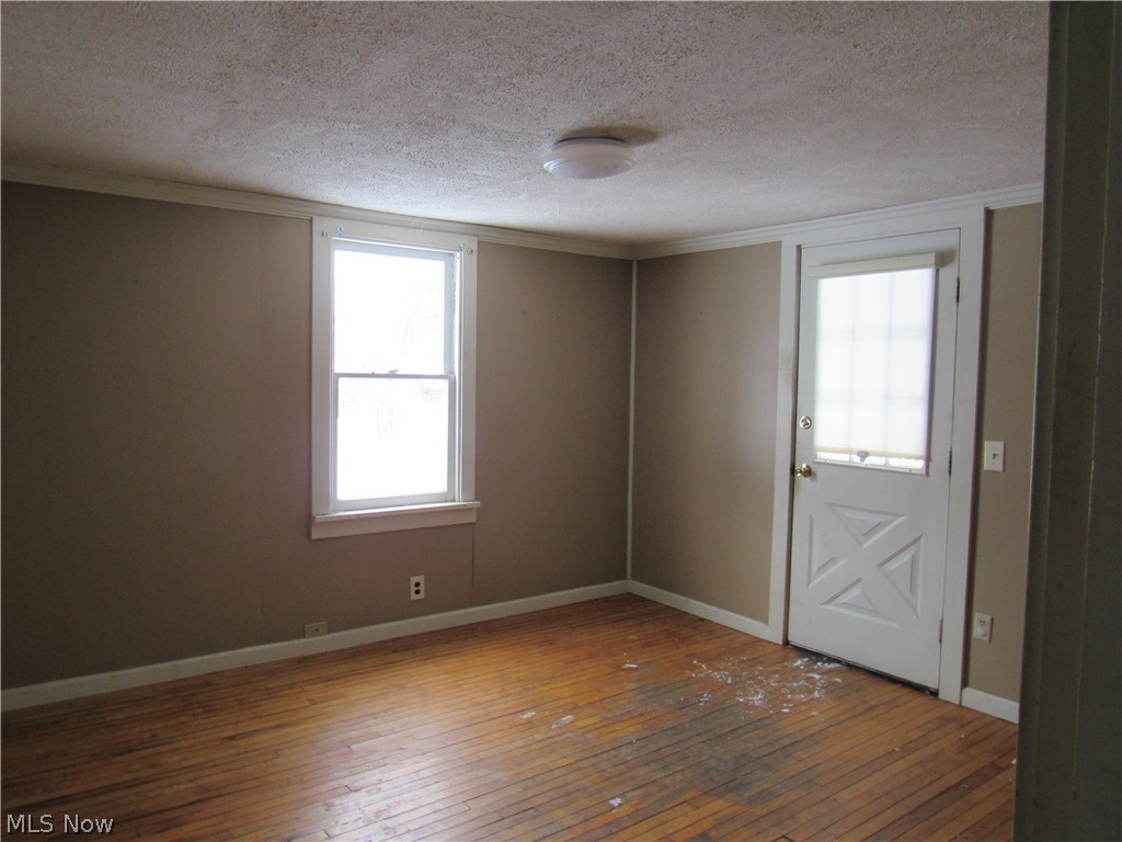 406 W Indiana Avenue Sebring OH 44672
