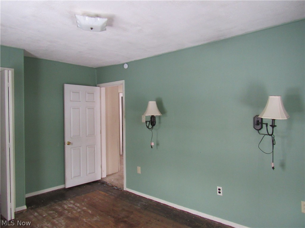 406 W Indiana Avenue Sebring OH 44672