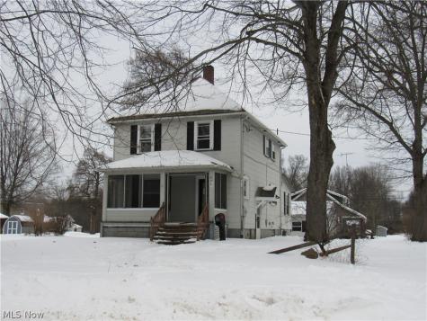 406 W Indiana Avenue Sebring OH 44672