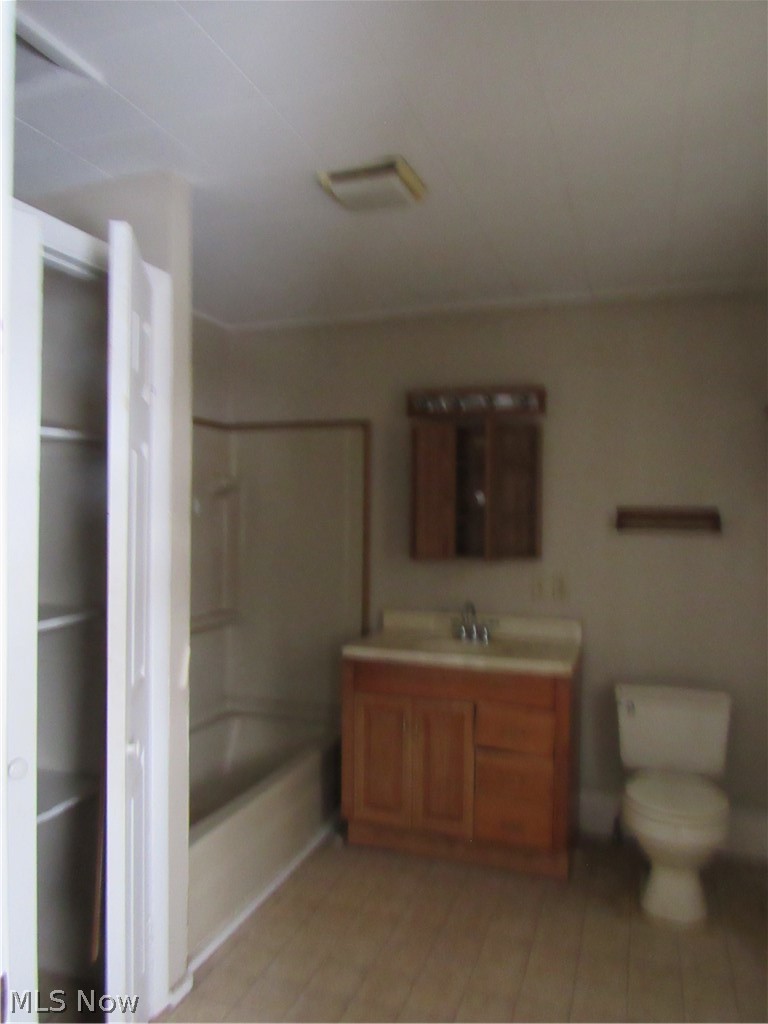 406 W Indiana Avenue Sebring OH 44672