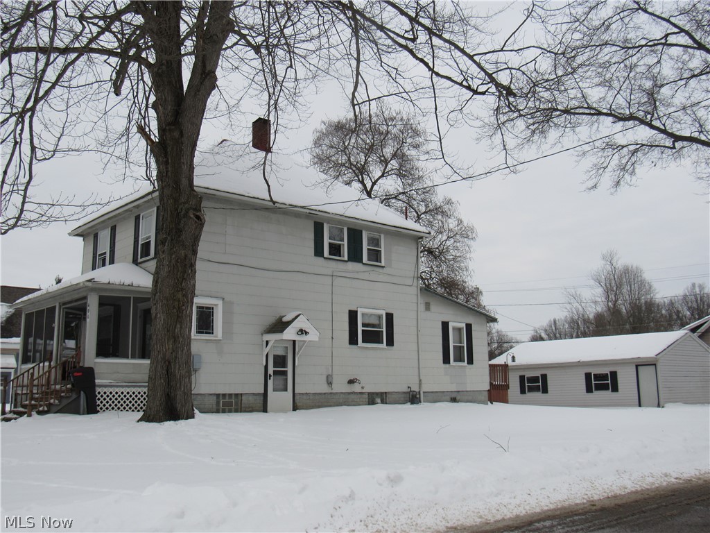 406 W Indiana Avenue Sebring OH 44672