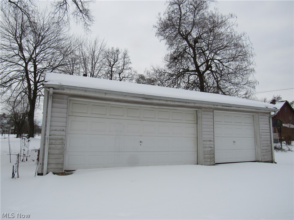 406 W Indiana Avenue Sebring OH 44672
