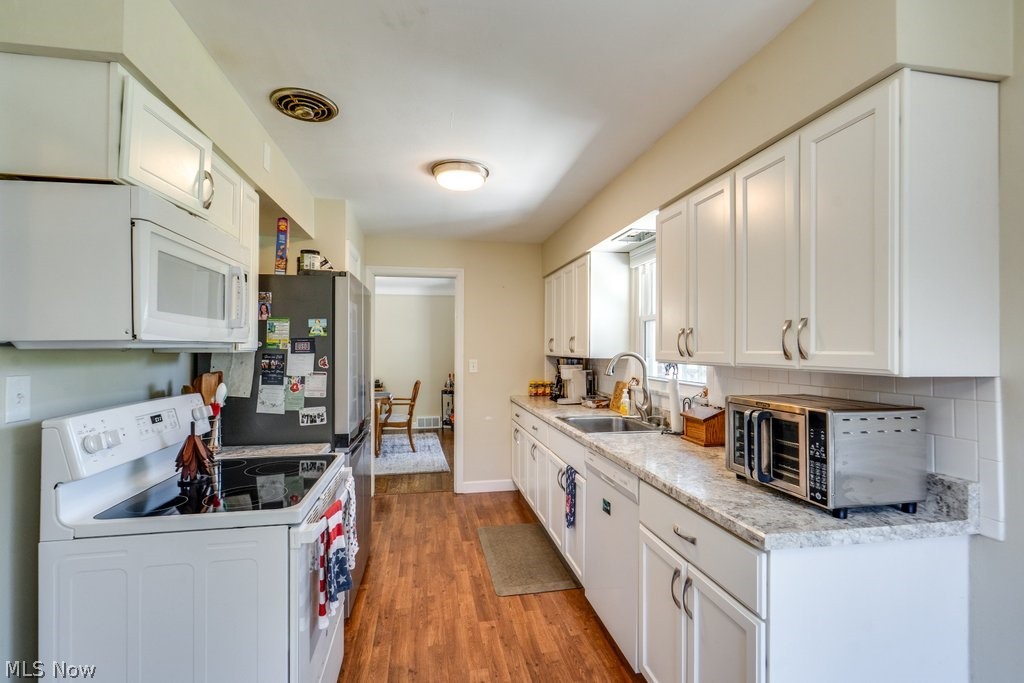22214 Sandy Lane Fairview Park OH 44126