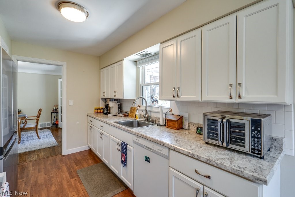22214 Sandy Lane Fairview Park OH 44126