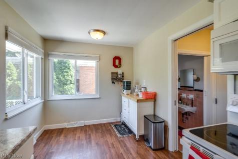 22214 Sandy Lane Fairview Park OH 44126